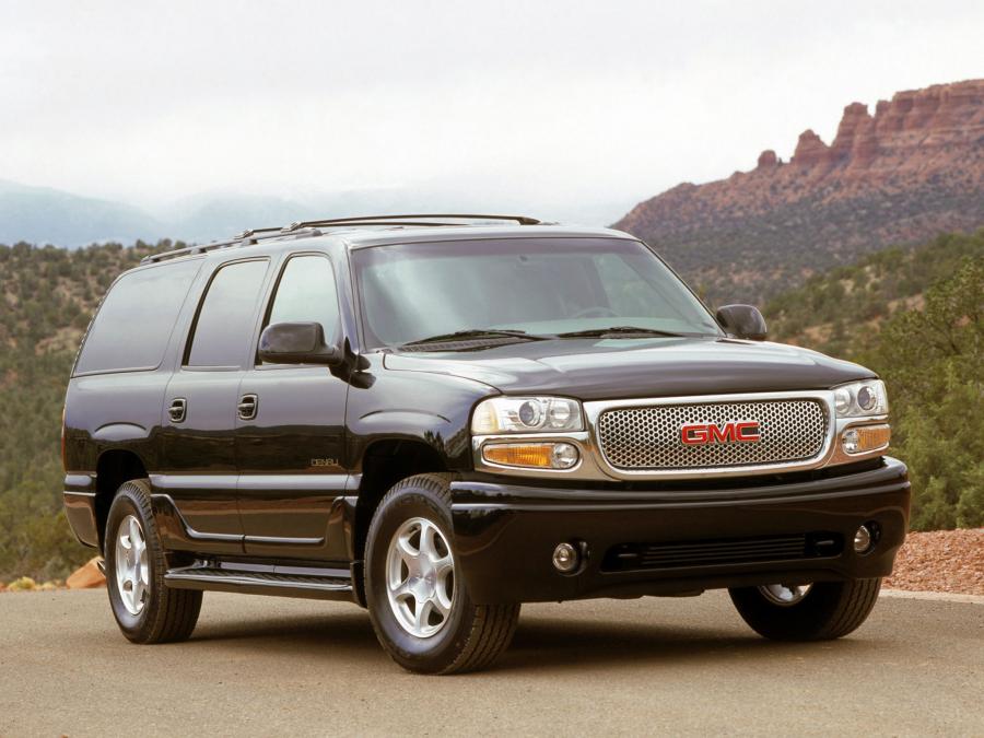  GMC Yukon XL Denali 2001 года  (фото 12 из 15)